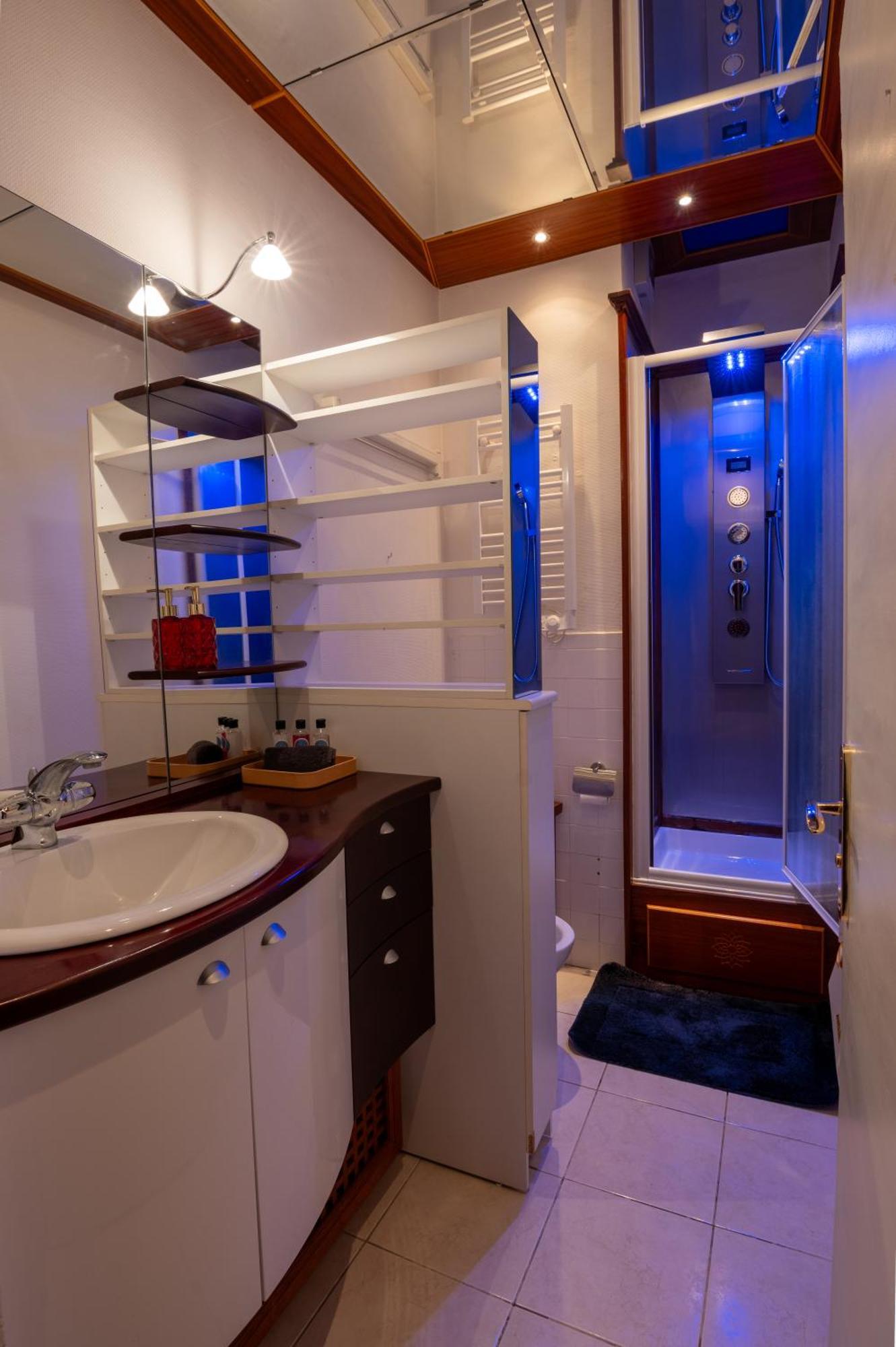Cocon Atypique En Rive Droite Apartment